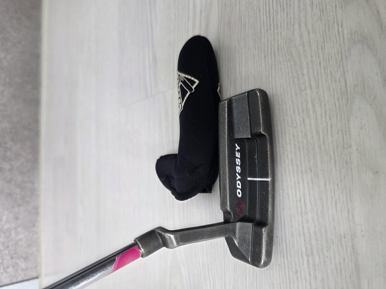 오딧세이 DXF 6600 35인치 퍼터