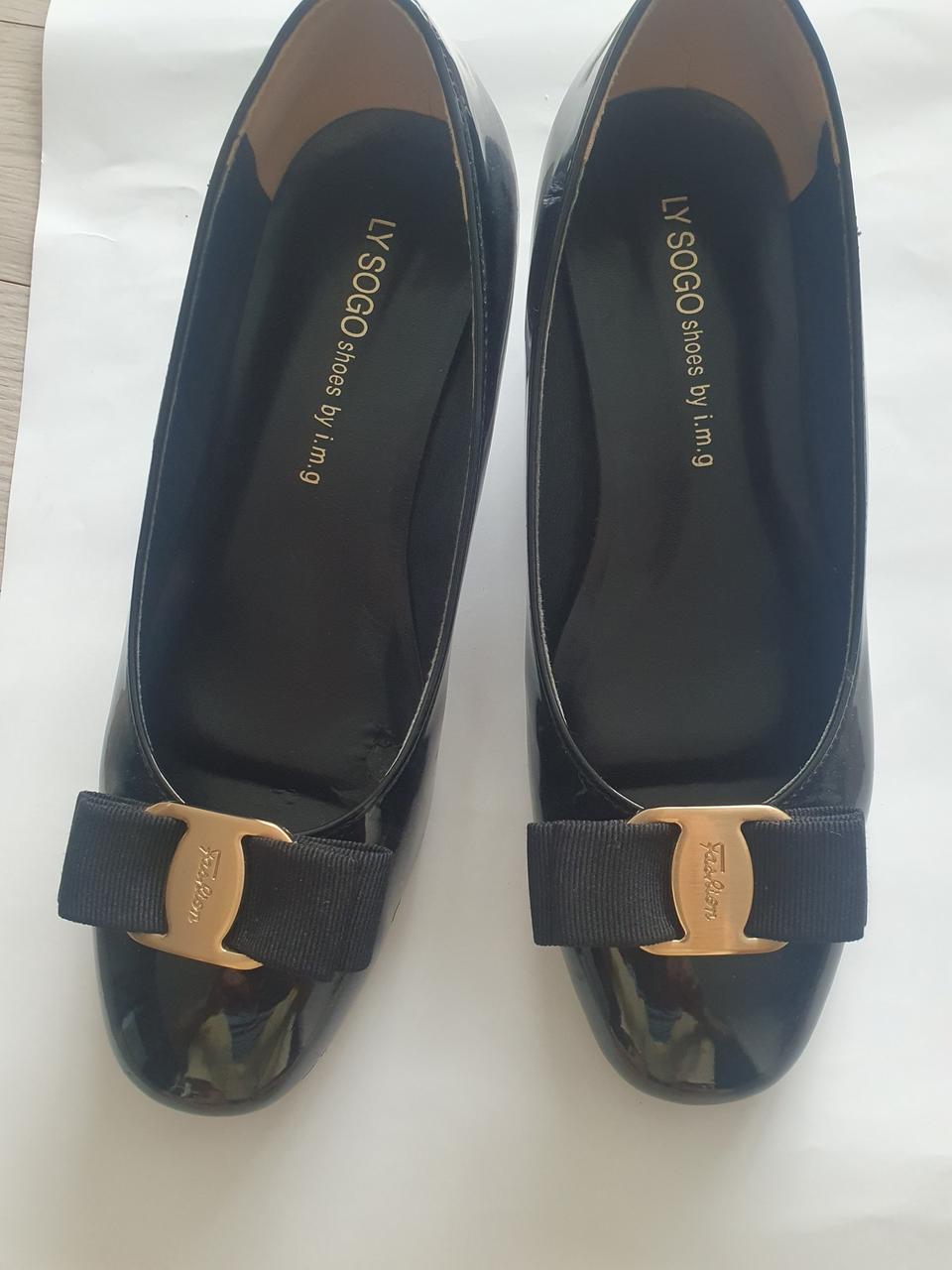 페라 버클 리본 여성구두