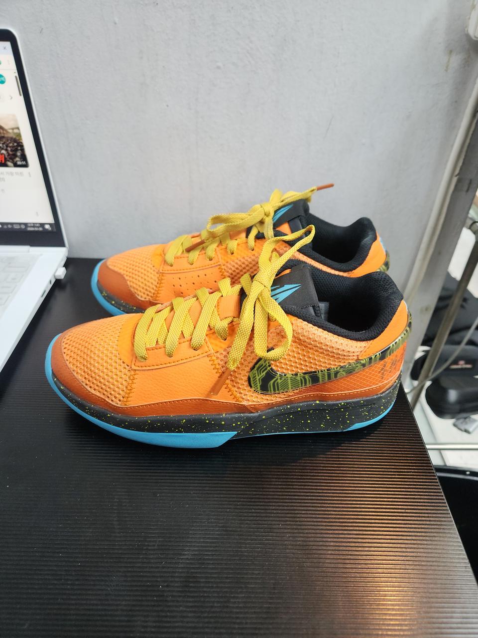 (정품) 나이키 자 1 SE 브라이튼만다린 (240)