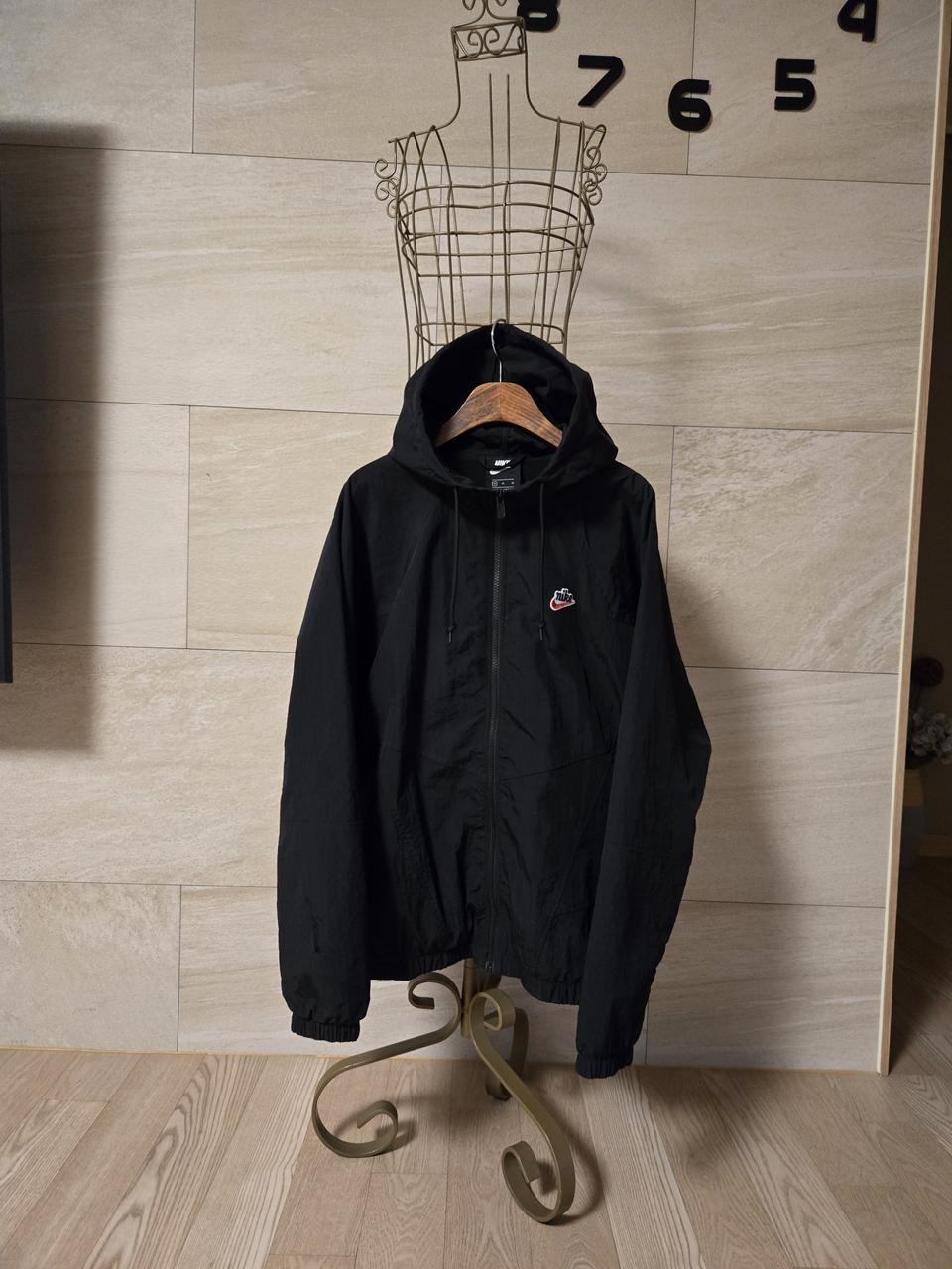 [m] 나이키 남성 후드 바람막이 자켓 런닝복