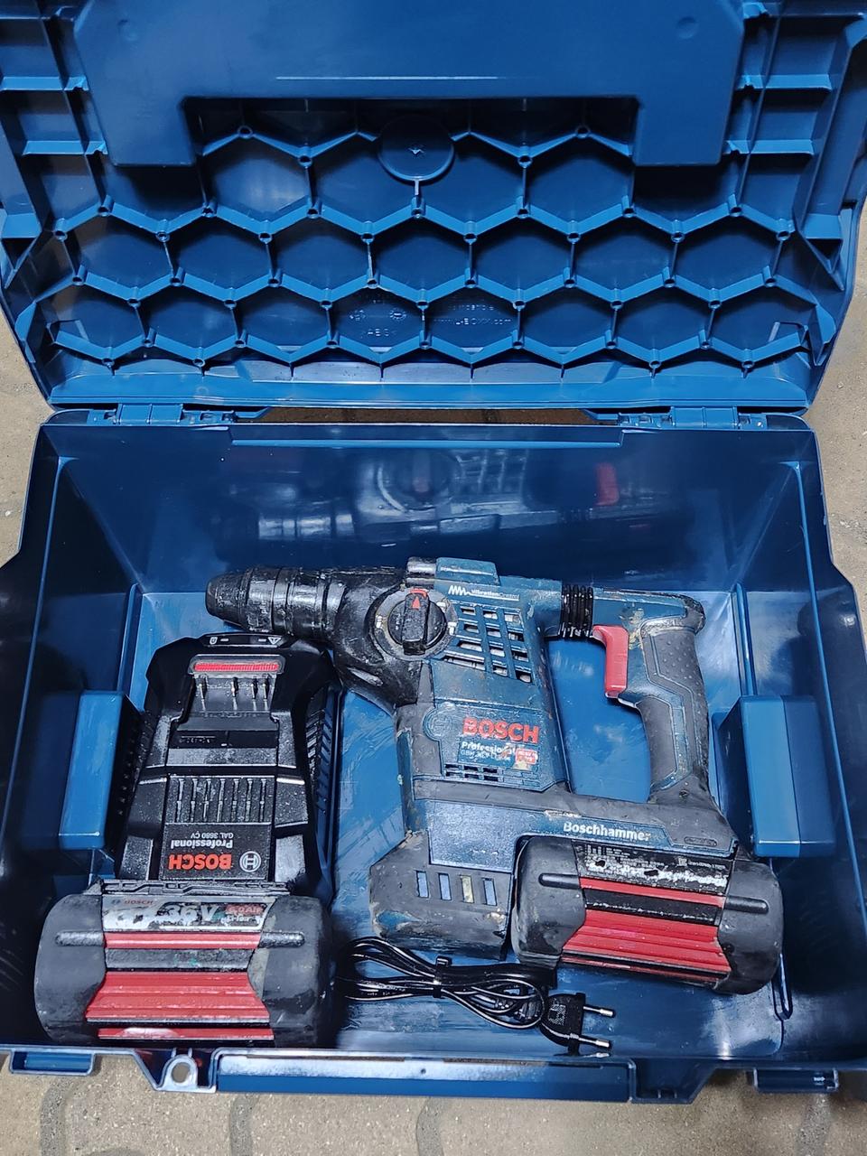 보쉬 36v 충전해머드릴 GBH36V-LI PLUS 팝니다