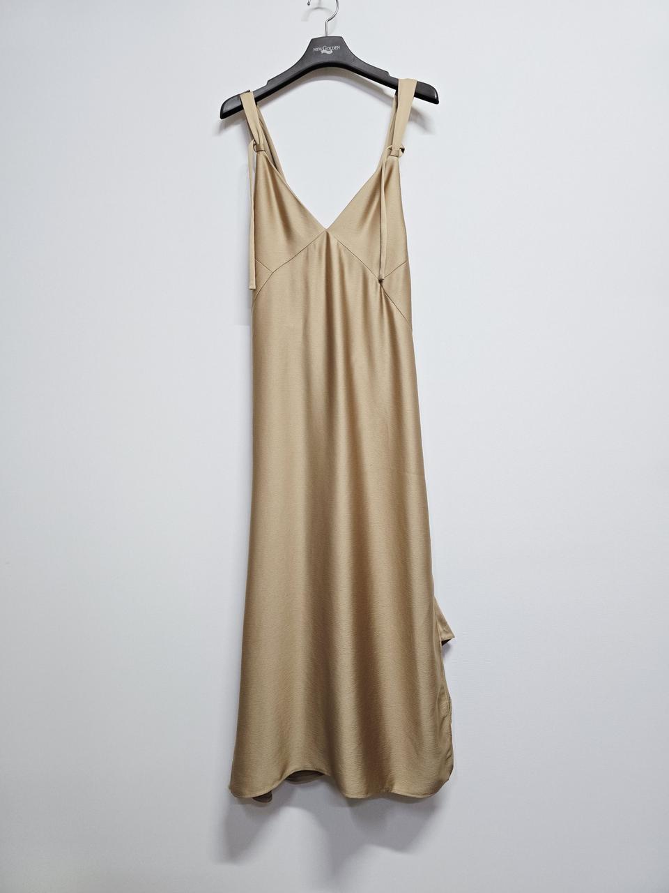 마인 베이지 끈 원피스 새틴 드레스