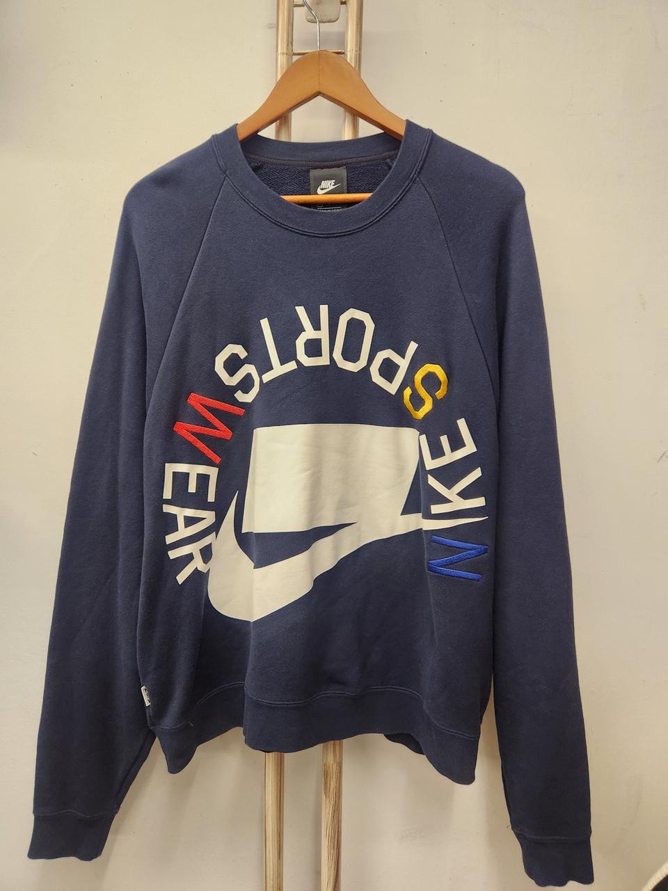 나이키 맨투맨 (사이즈 L)