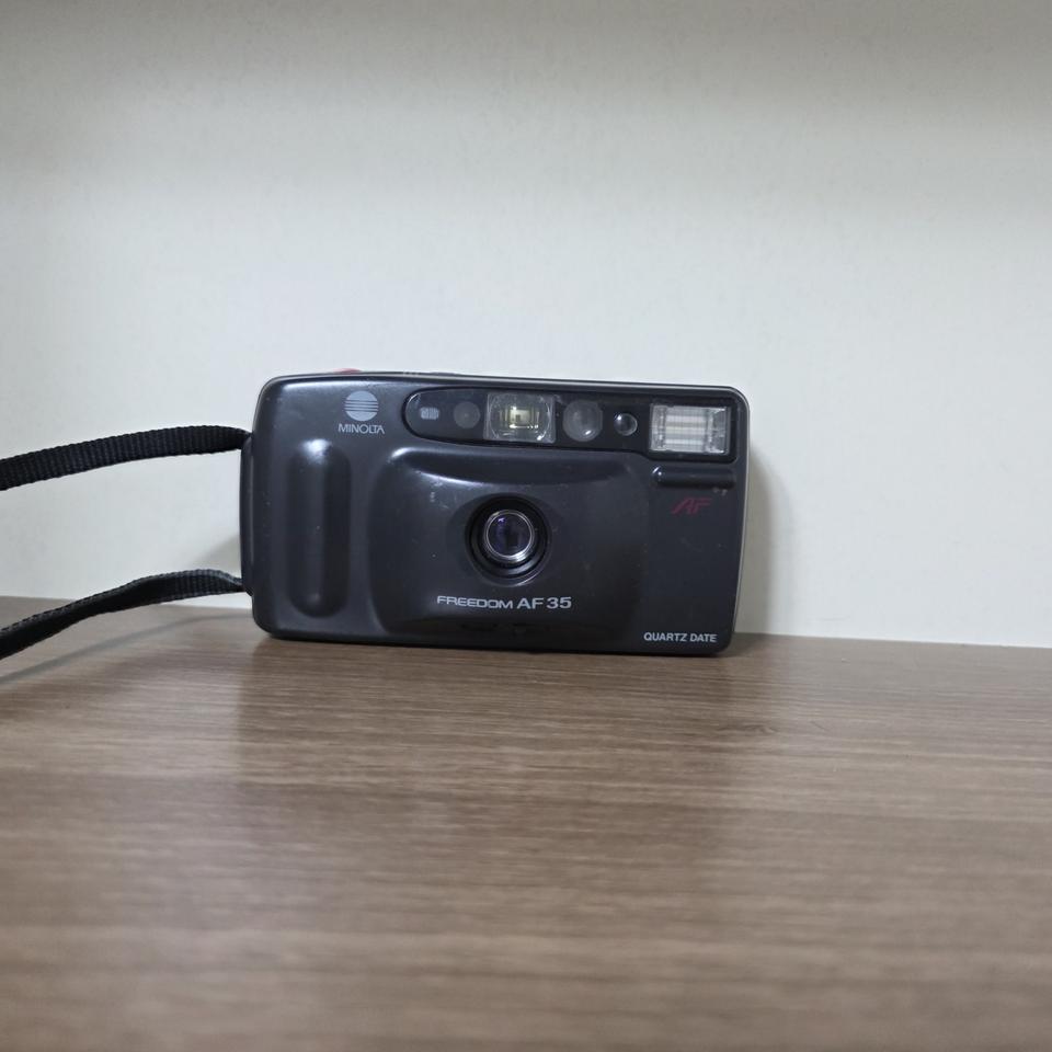 미놀타 Freedom AF 35 필름 카메라