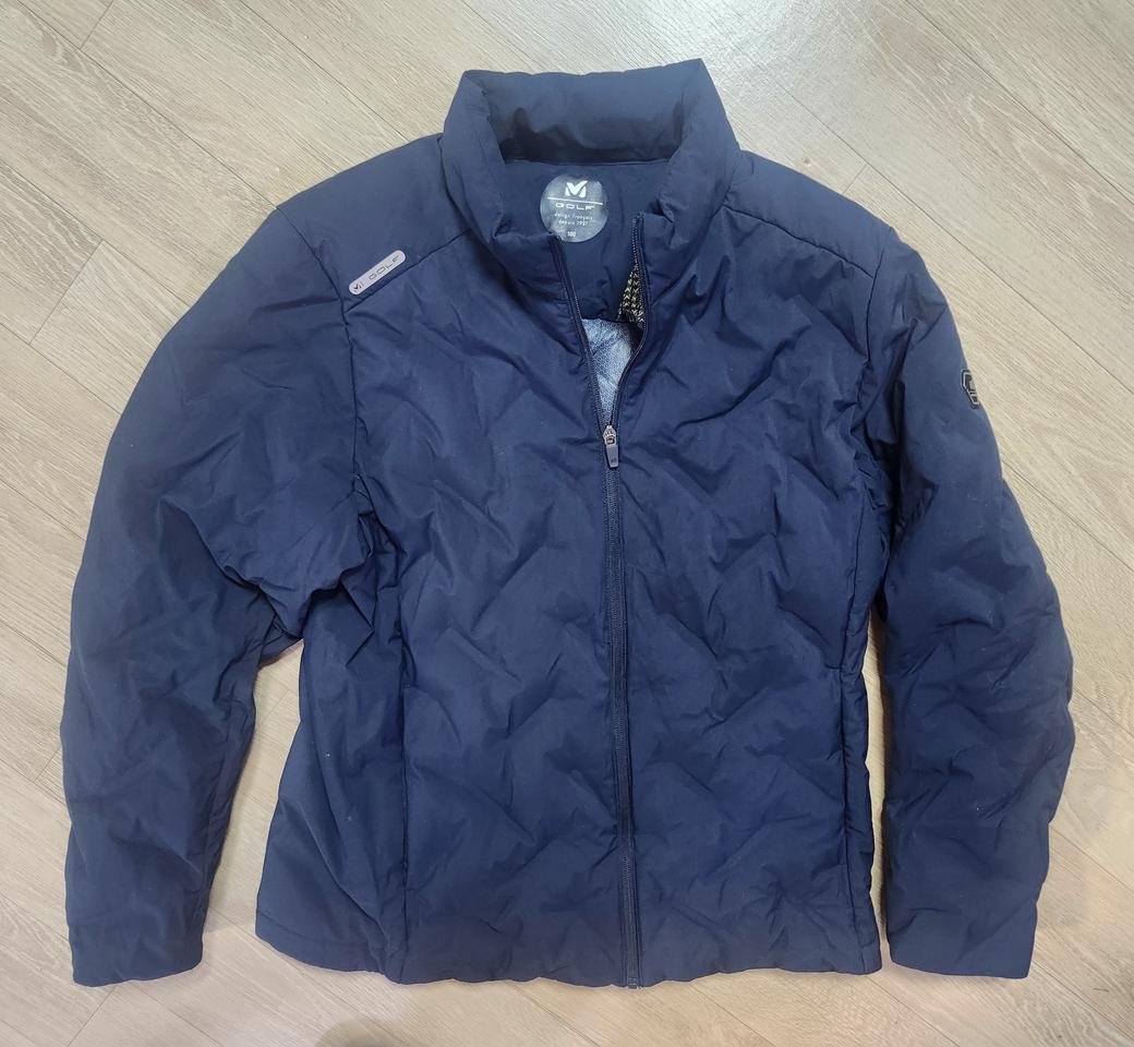 밀레 경량패딩 M