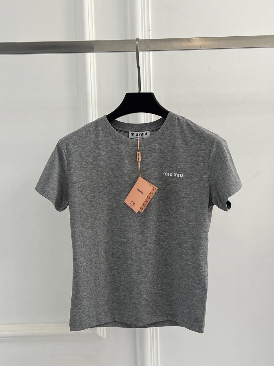 미우미우 반팔티