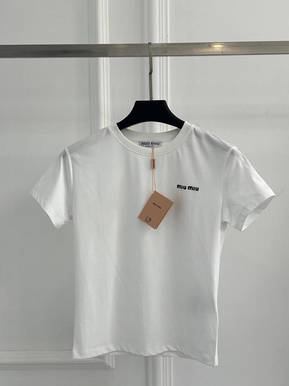 미우미우 반팔티