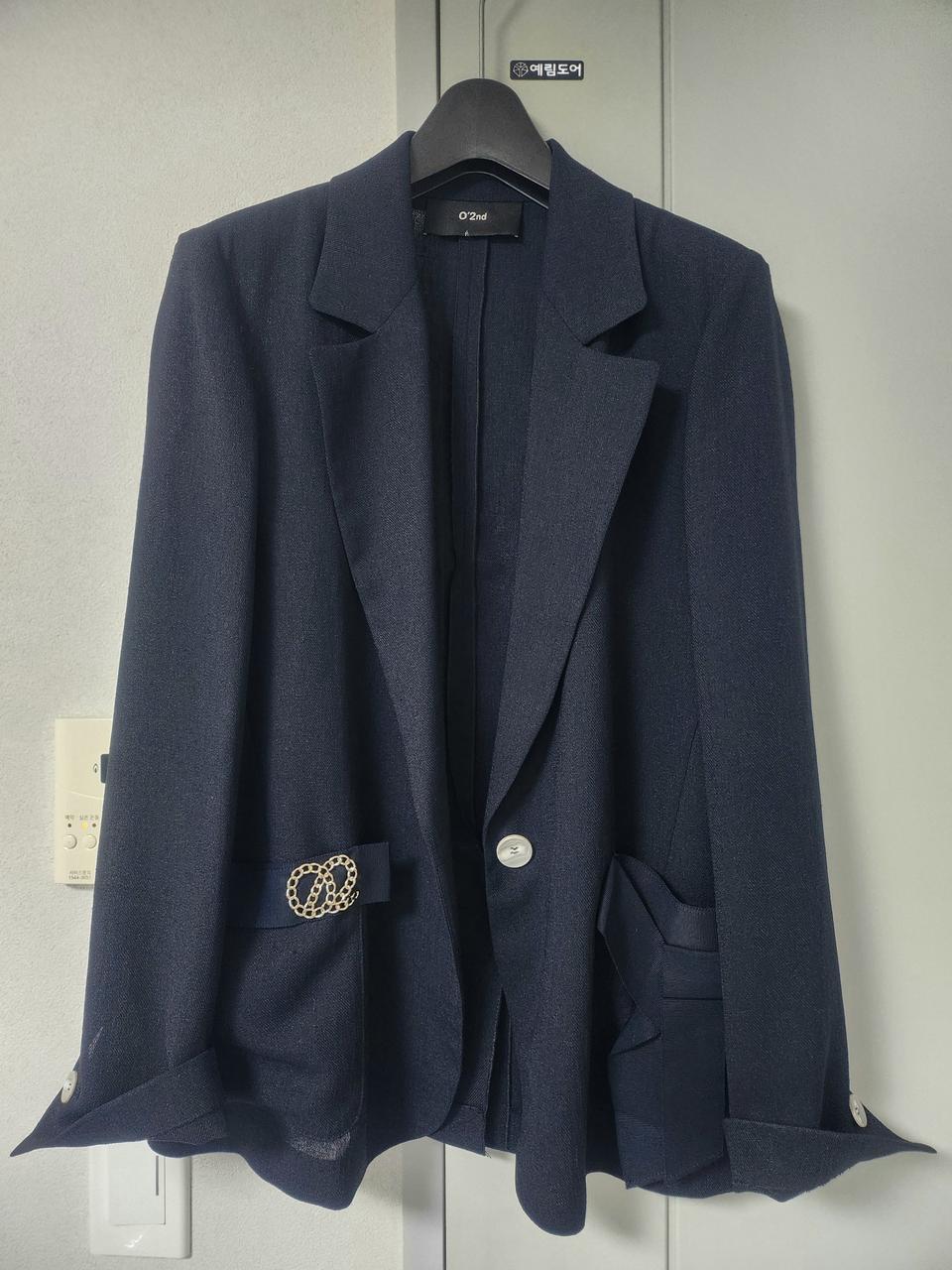 오즈세컨 여성 자켓