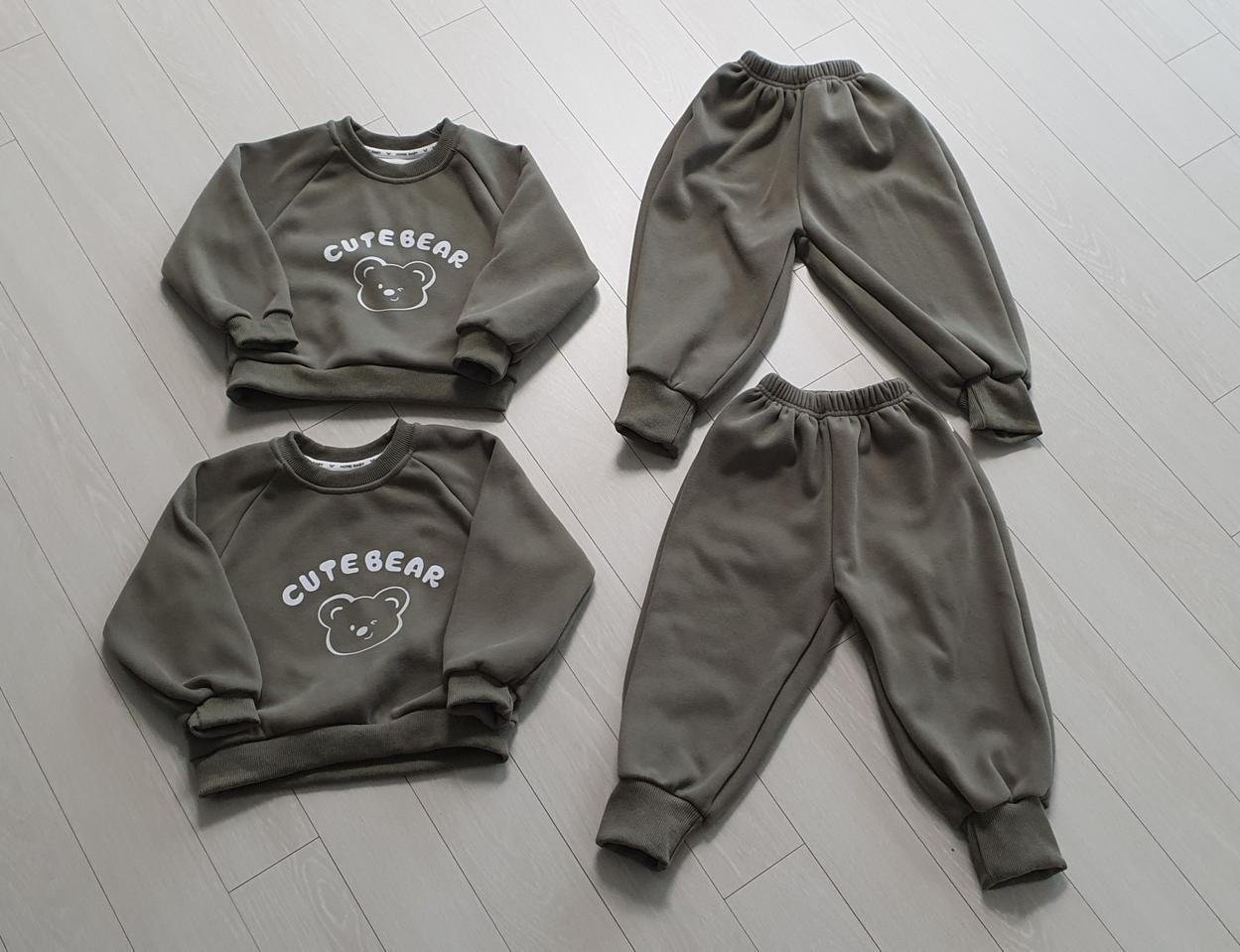 100사이즈 남여공용 봄가을 상하복 올리브 컬러 2세트 일괄(새것)