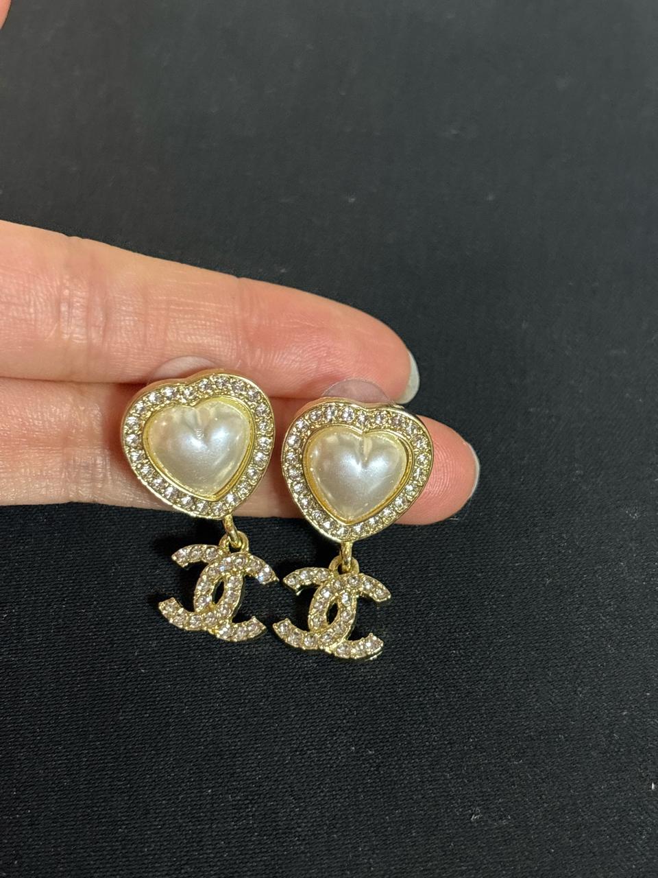 샤넬 귀걸이