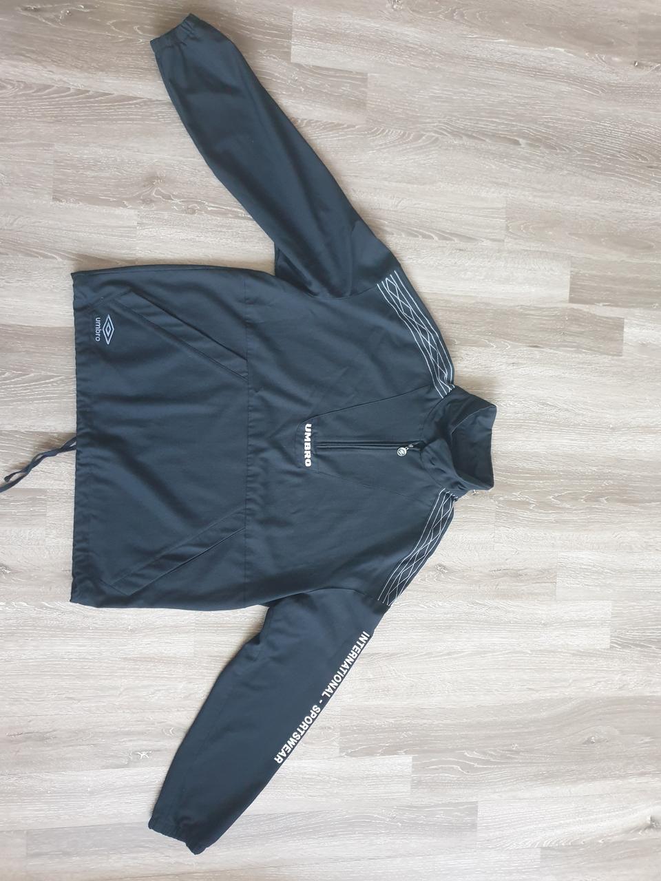 엄브로 남성 트랙점퍼 100