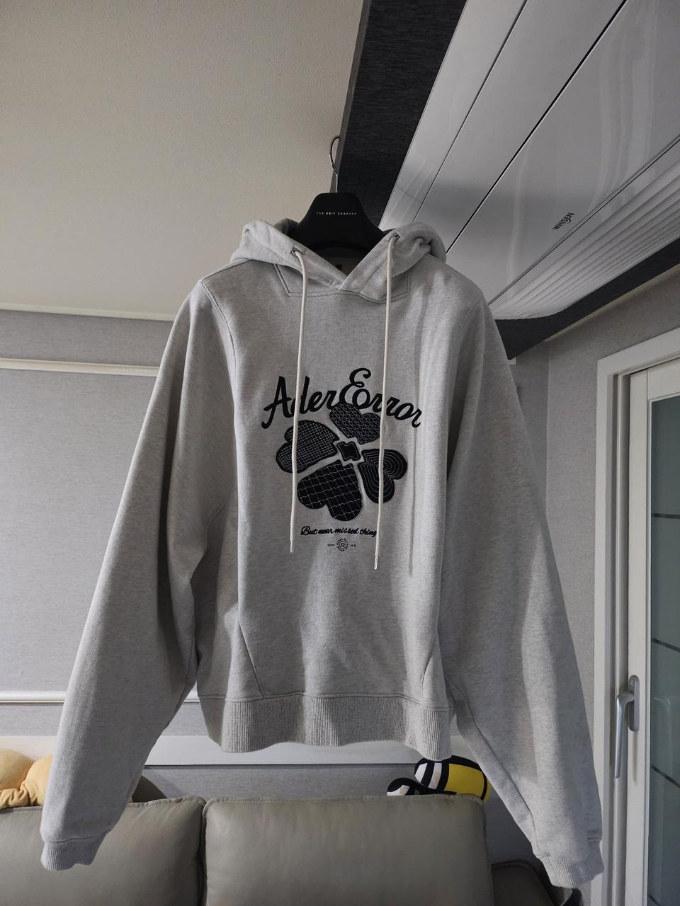 [거의 새것] 아더에러 테버 로고 후드 티셔츠 A1