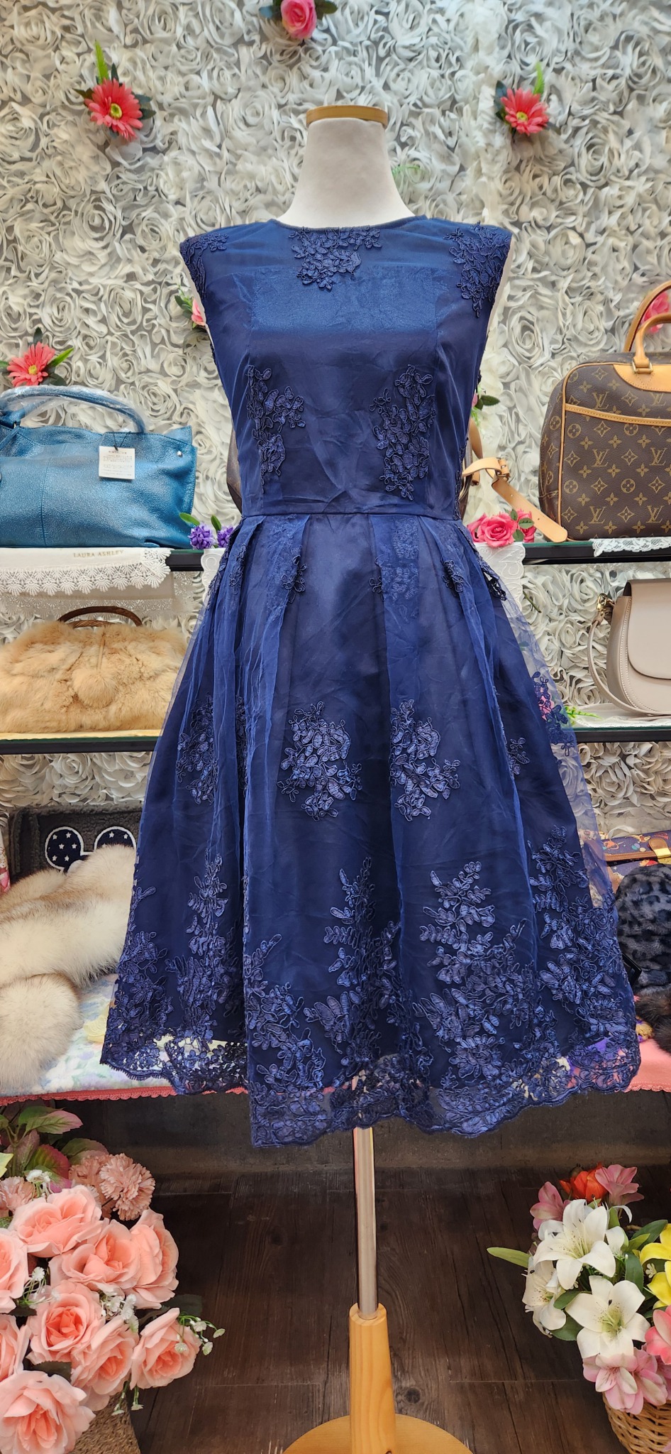 ASHILL 샤 + 자수 원피스 (55)