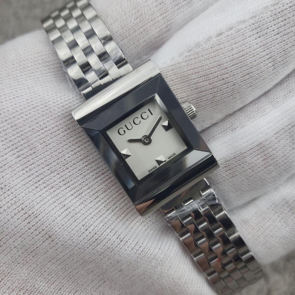 구찌 사각 이보영 흰판 메탈