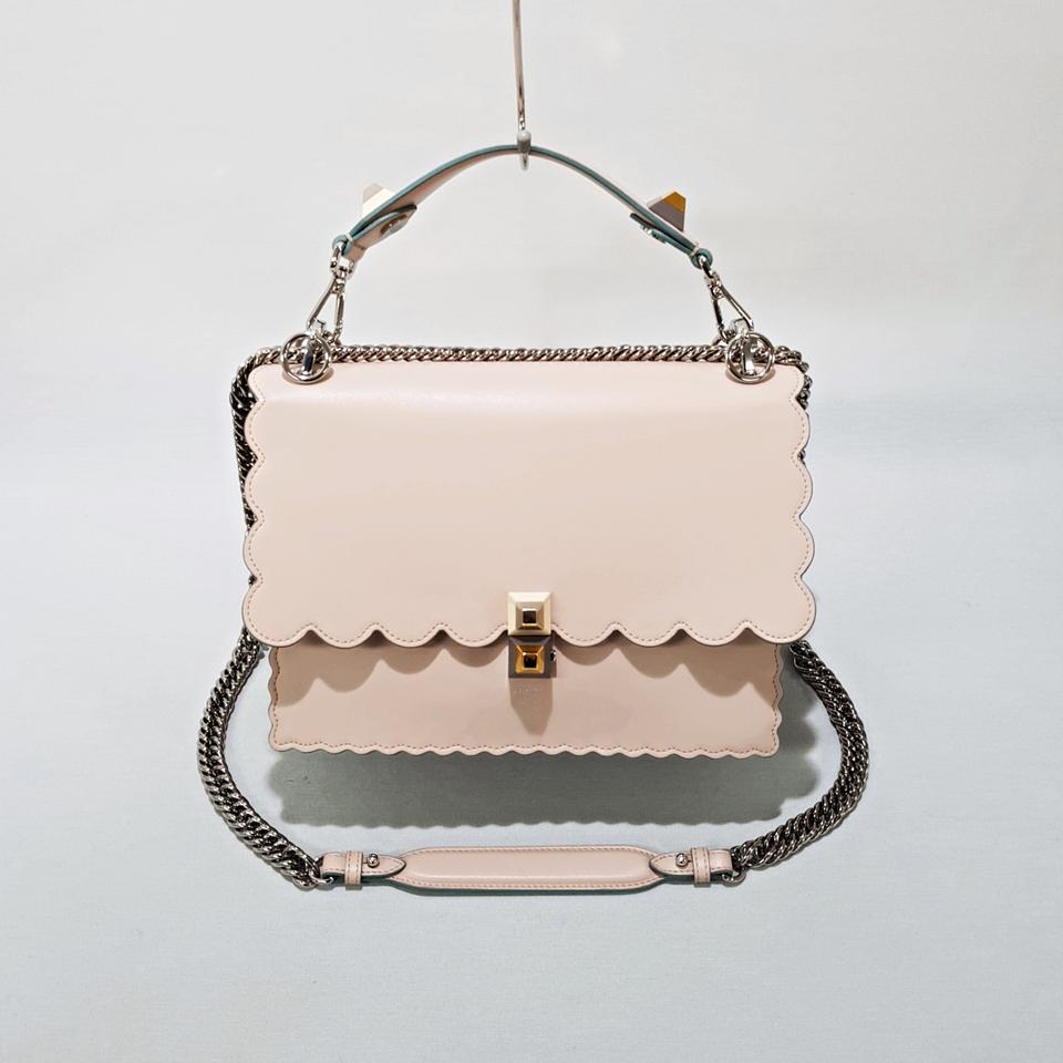 정품)펜디 칸 아이 스칼랩 체인 토트 숄더백