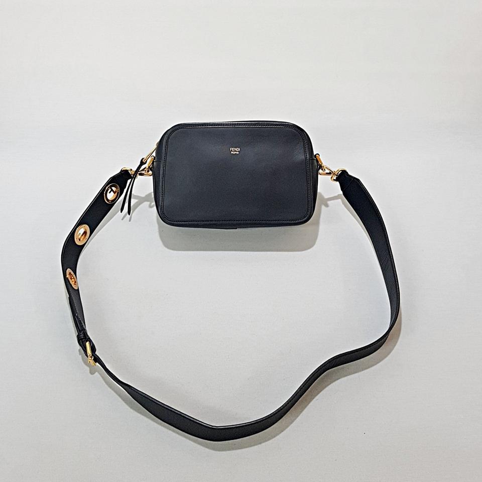 정품) 펜디 카메라 크로스백 8BT287