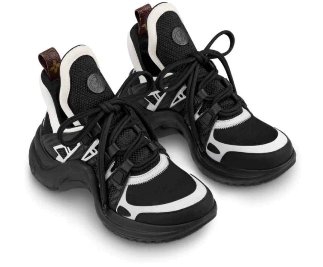 루이비통  아치라이트 블랙 화이트 스니커즈