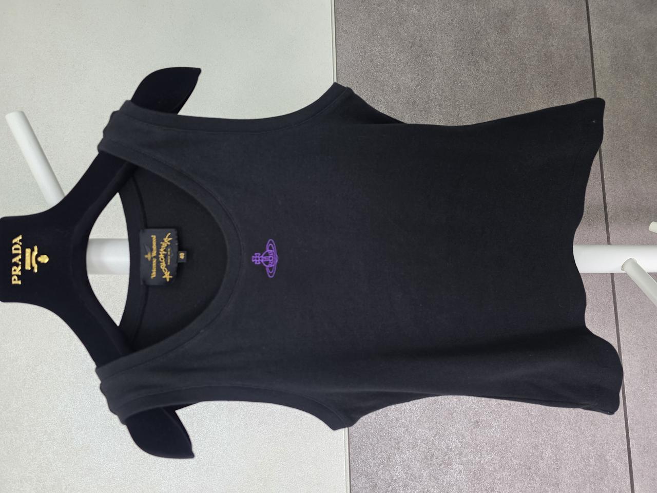 비비안웨스트우드 골지 탱크탑 민소매 40사이즈