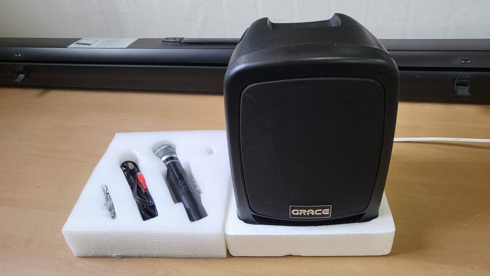 포터블스피커와 무선마이크