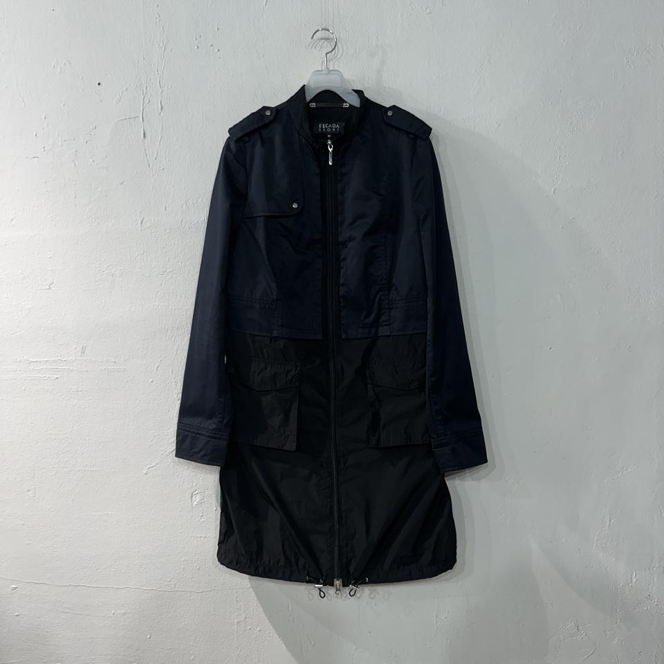 에스까다 롱바람막이 자켓 38