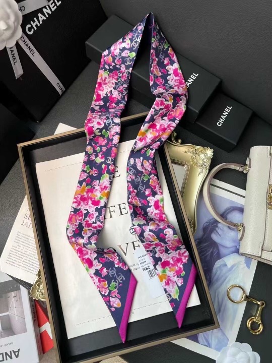 샤넬 스카프 (헤어밴드)