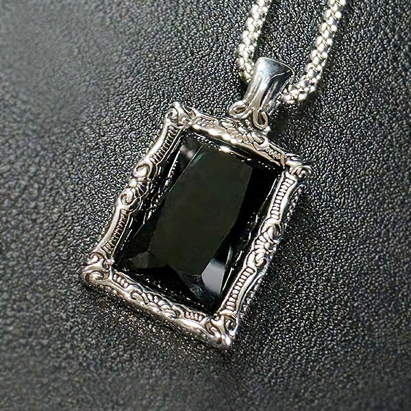 Darkpane 티타늄 펜던트 빈티지 엔틱 바로크 고딕 남자 목걸이