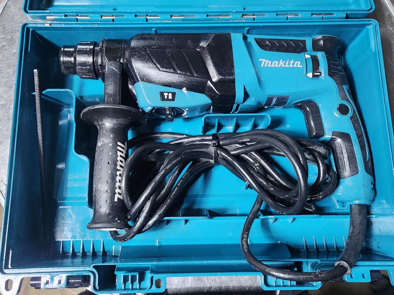 마끼다 해머드릴 HR2630 팝니다