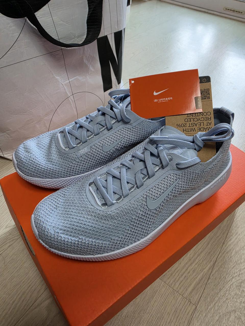 나이키 프리2025 US7(240)