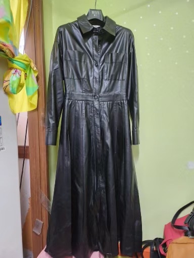 오르레더플리츠원피스