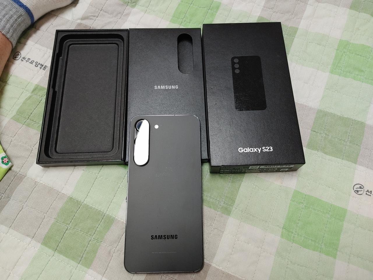 풀박 ㅡ 갤럭시 S23 256GB + 새케이스