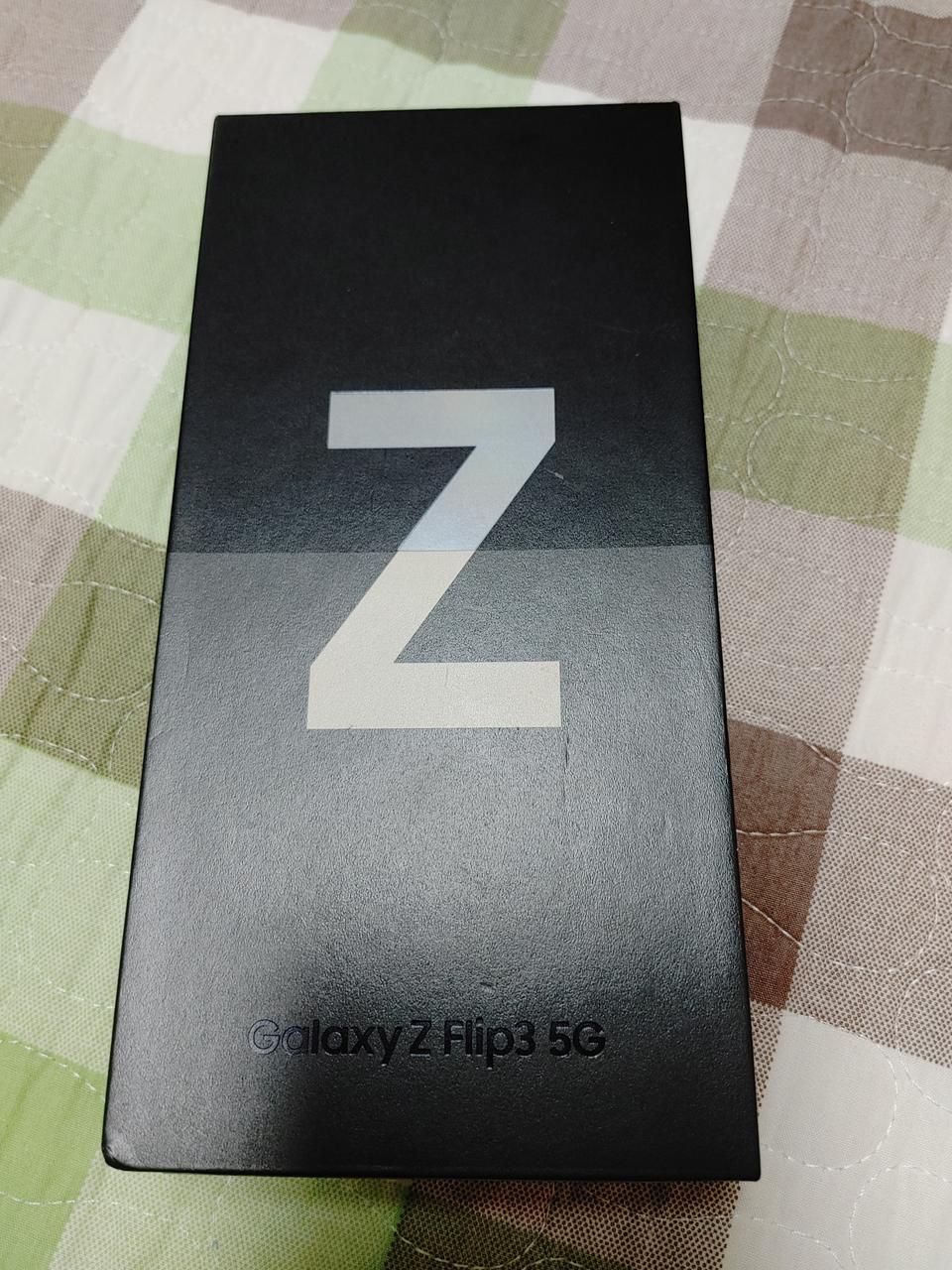 새폰급 ㅡ 갤럭시 Z플립3 256GB