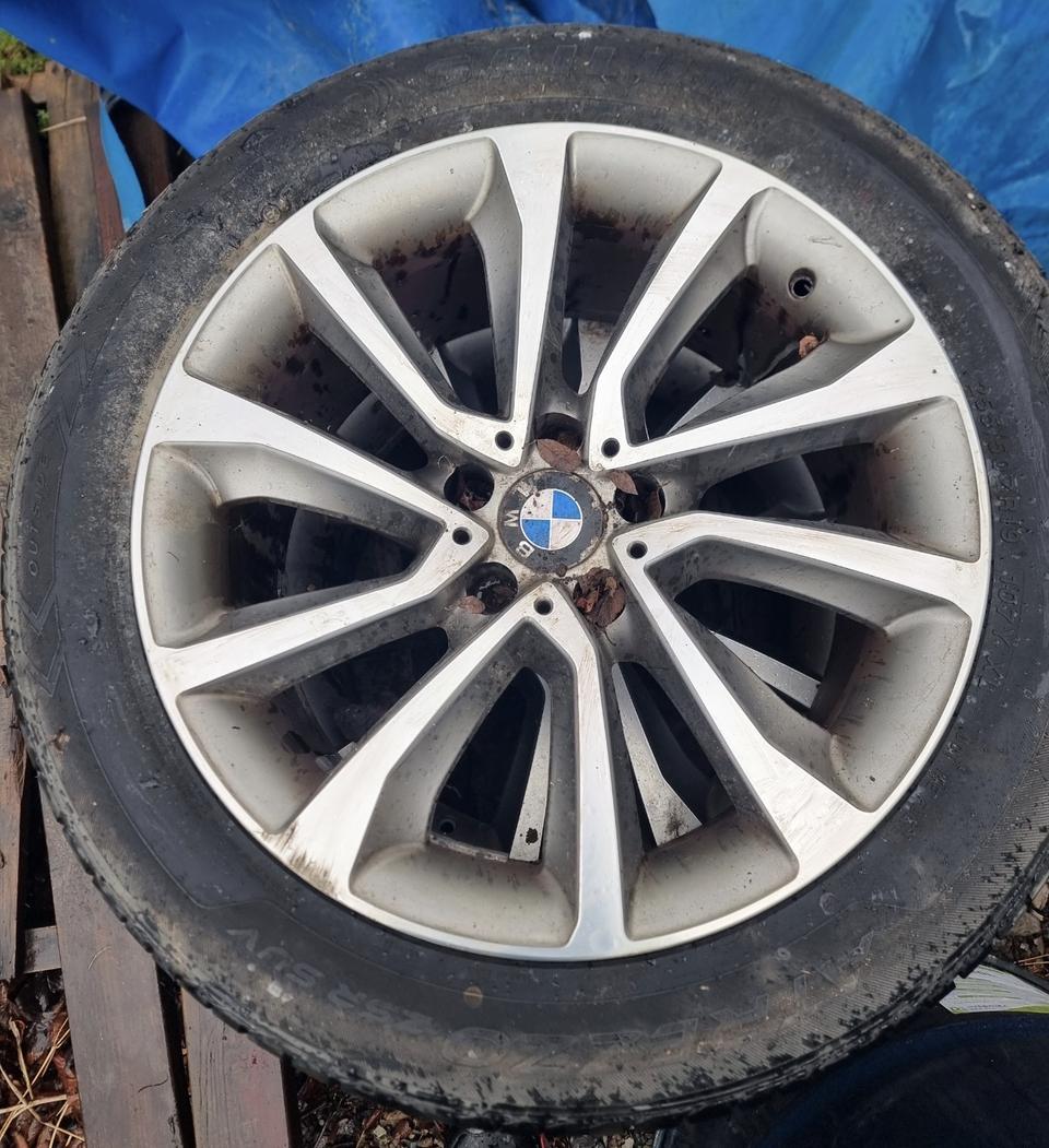 BMW X6 19인치휠 전륜 1개 후륜 2개