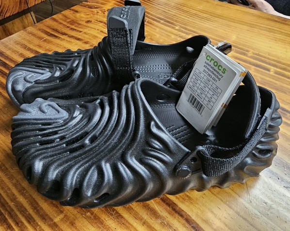 (새상품) 크록스 살레헤 벰버리 폴렉스 클로그 블랙(새스콰치) 2