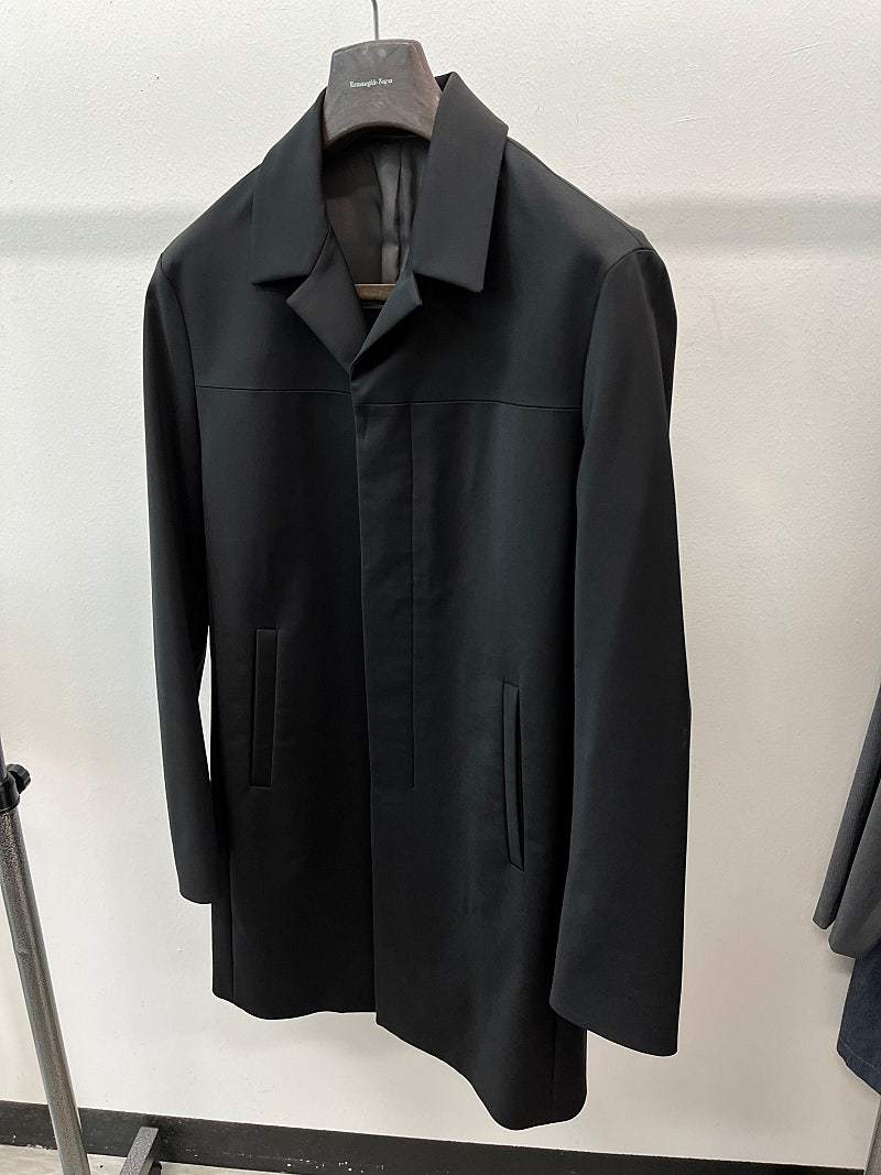 100) 시스템옴므 블랙 맥코트