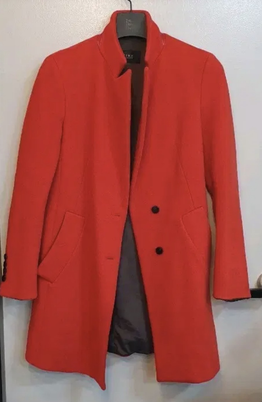 한섬 타임 코트   호칭82-94-160 드라이다된상태라 바로착용가능