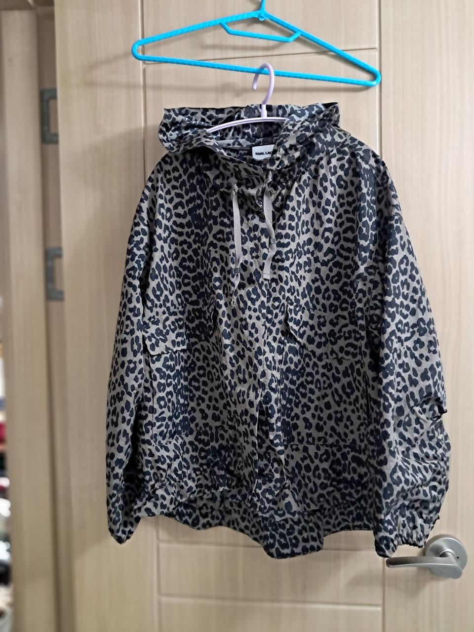 칼라거펠트  후드.