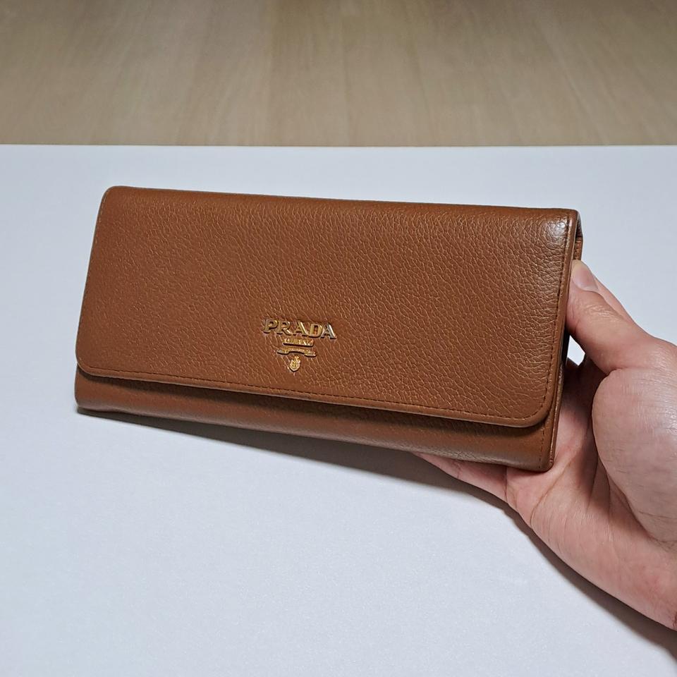 [100%/정품] 프라다 브라운 그레인 레더 장지갑, 프라다지갑