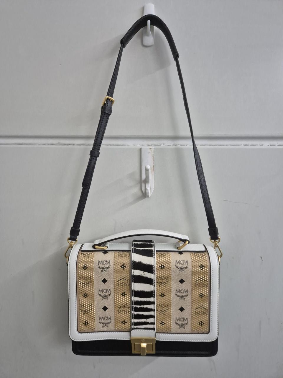 MCM 베로니카 비세토스 레더 탑 핸들 사첼백