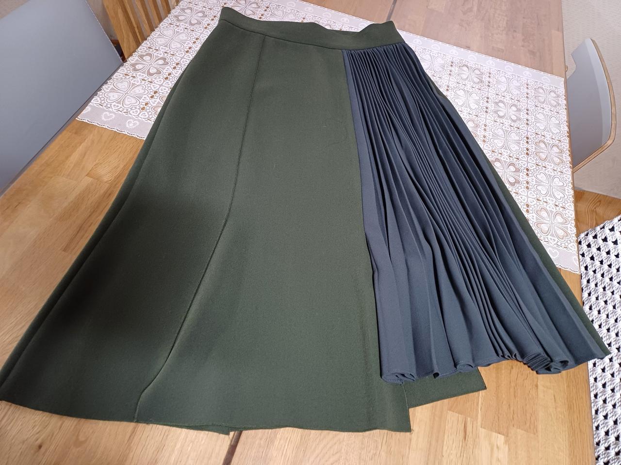 발렌시아스커트