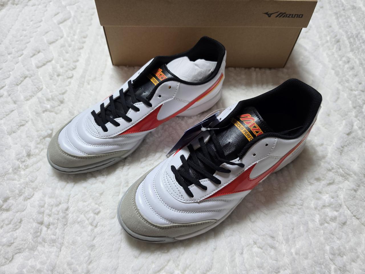 Q1GB240291 미즈노 모렐리아 살라 클래식 TF 260