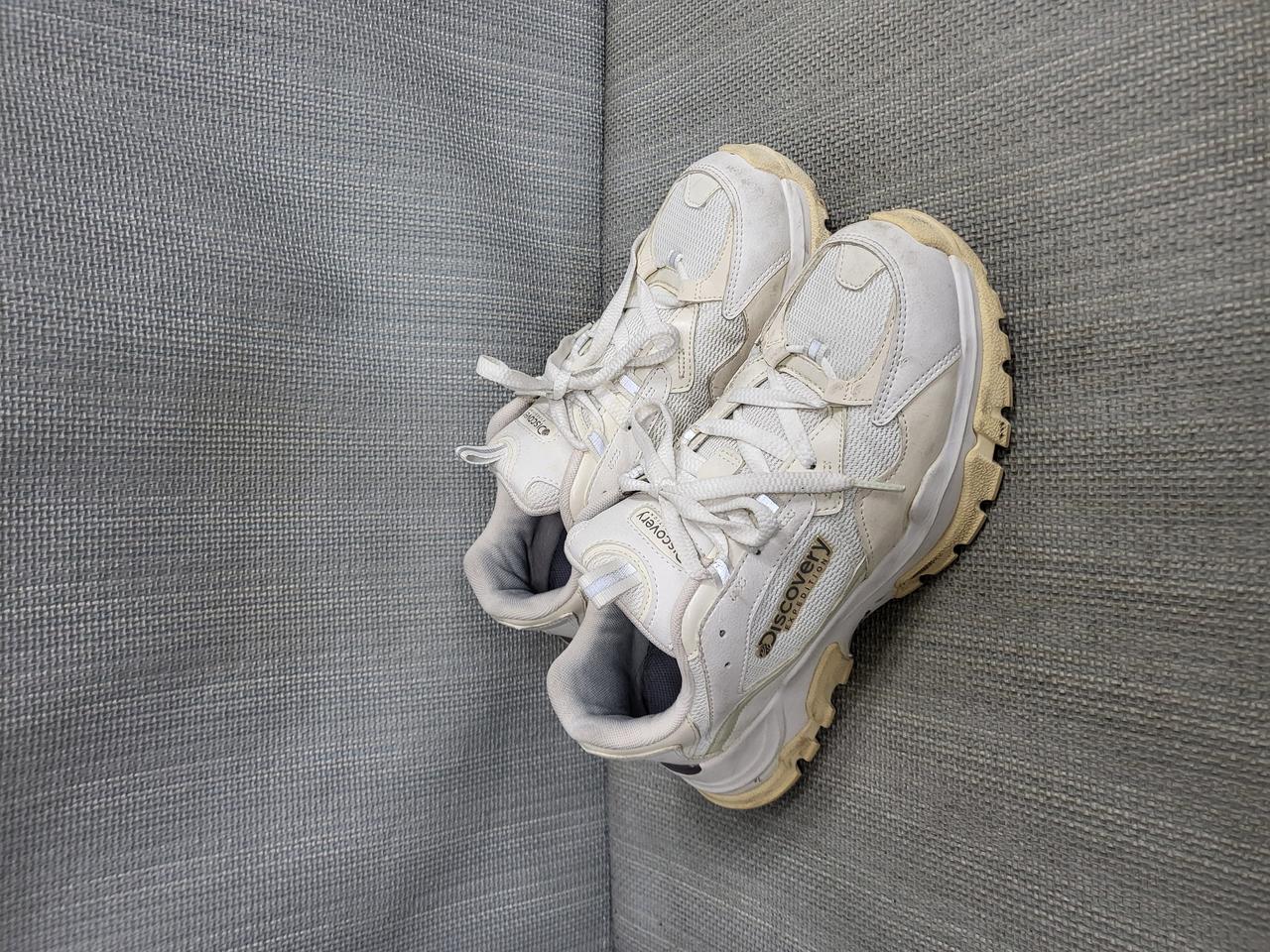 디스커버리 운동화 275