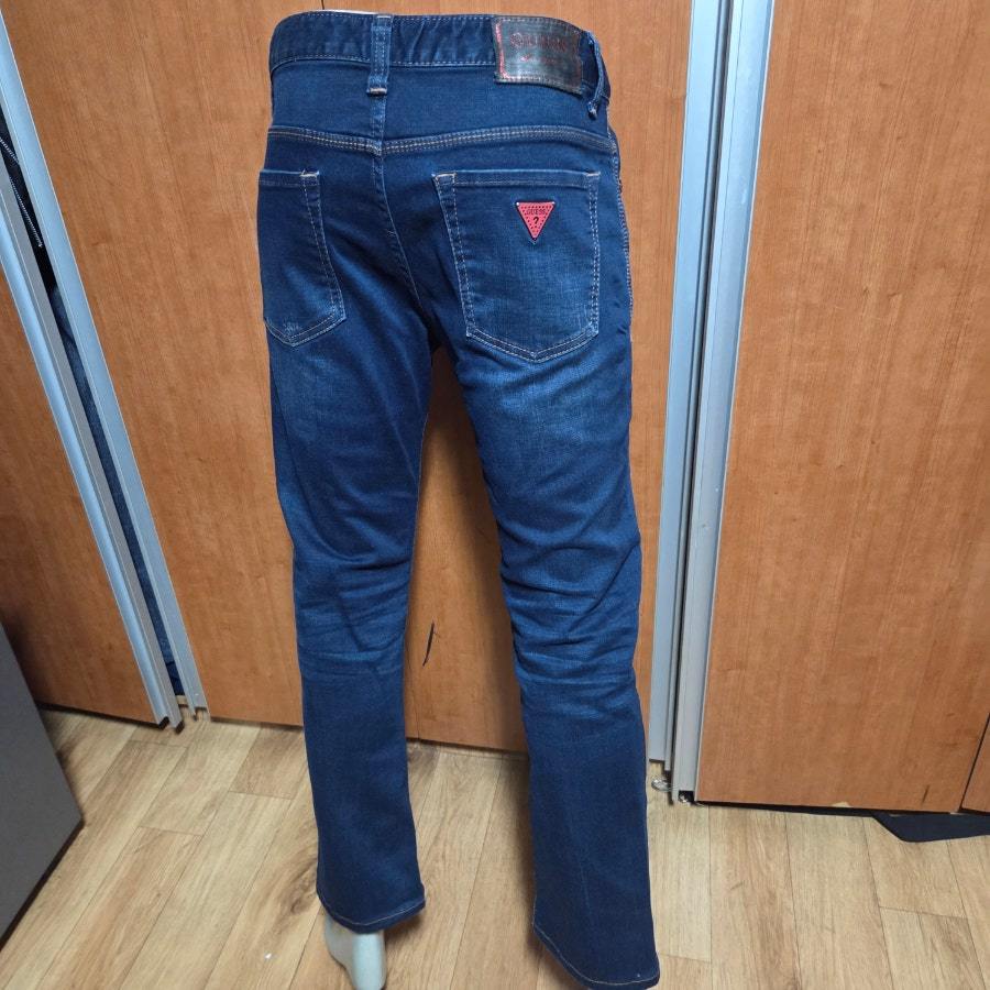 게스(GUESS) 남성 팔콘 리얼 부트컷 데님 팬츠 - 중청 [32사이즈