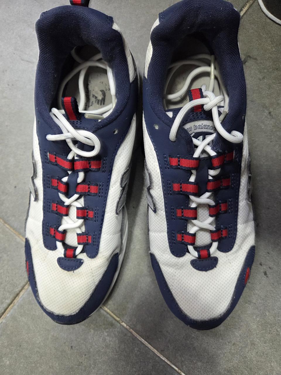 뉴발란스 운동화 250