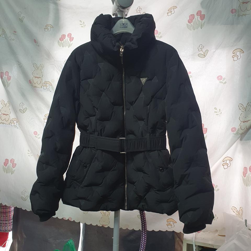 게스   퀼팅    벨티드   패딩
