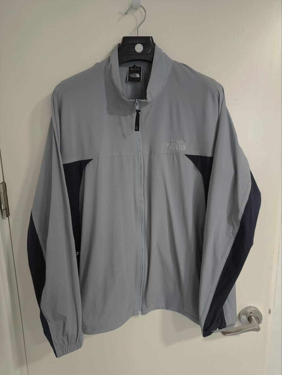 110 노스페이스 나일론 경량 바람막이