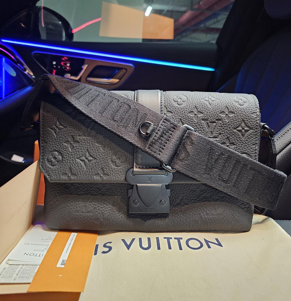 루이비통 토리옹 S-케이프 메신저 크로스백 신형 (새상품)