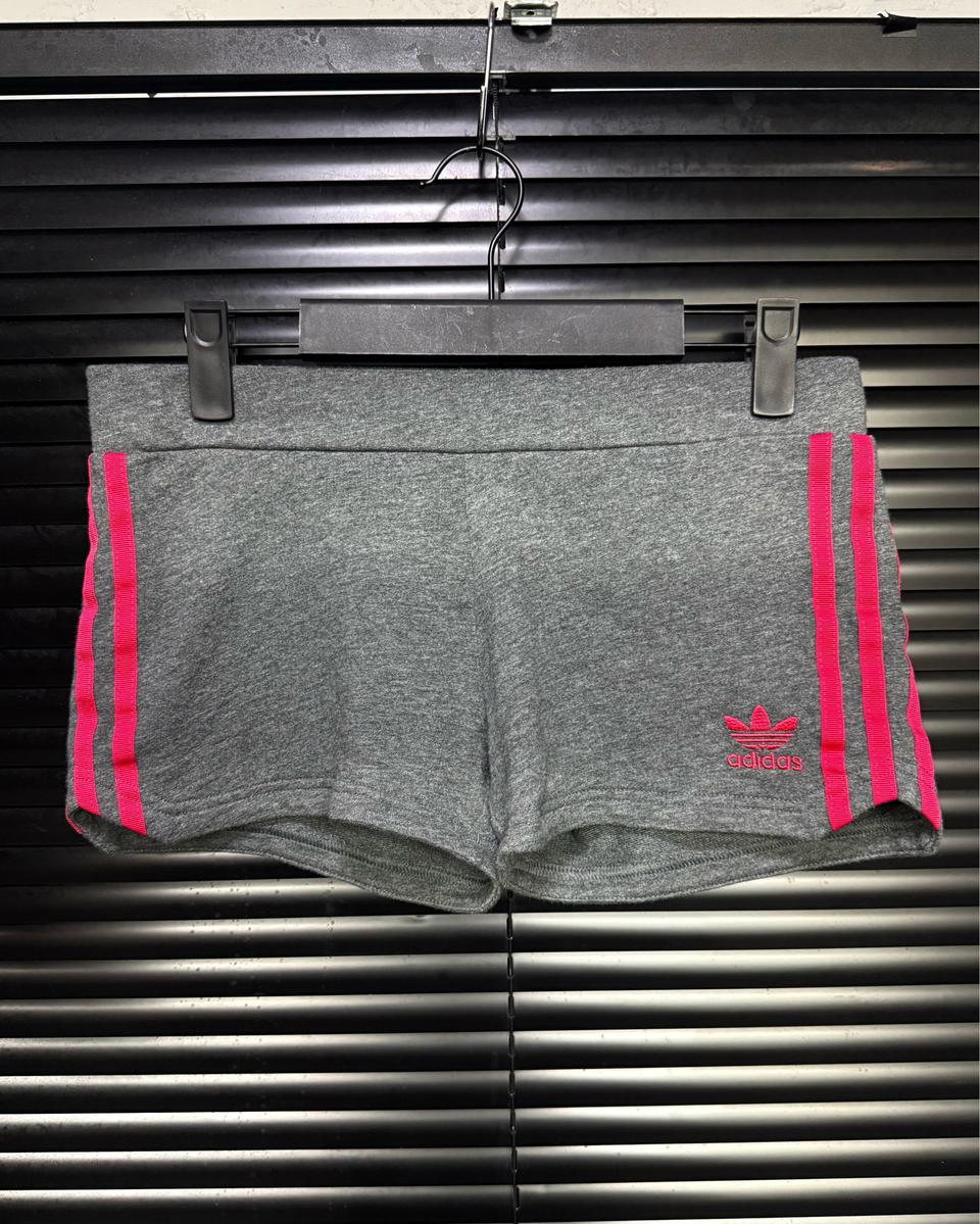 아디다스 삼선 핫팬츠 숏츠 반바지 차콜 핑크 xs 갸루 로리걸 고스 펑크