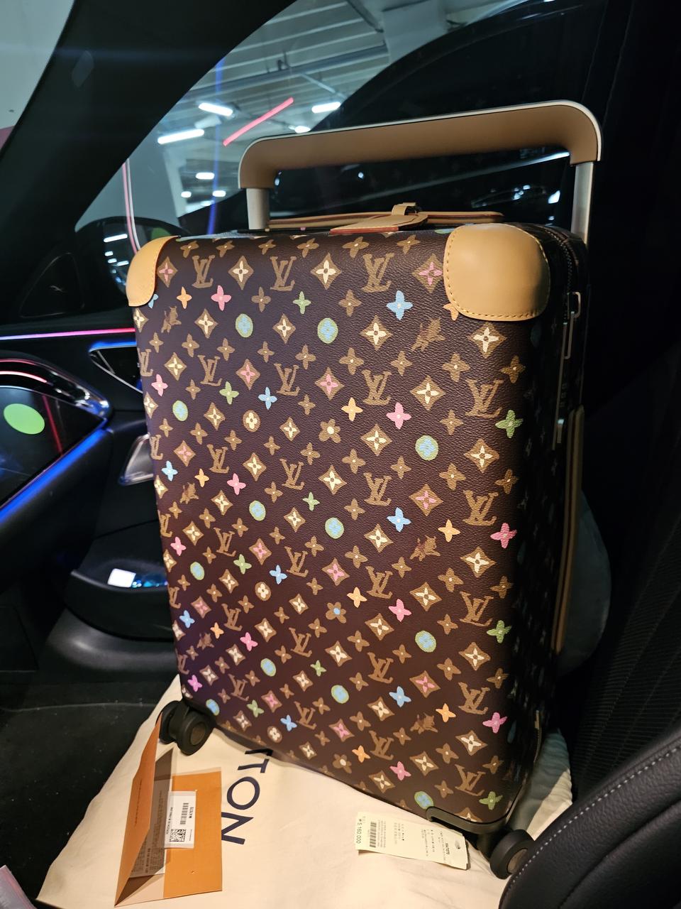 루이비통 타일러x퍼렐 개뼉다귀 호라이즌55 캐리어 (새상품)