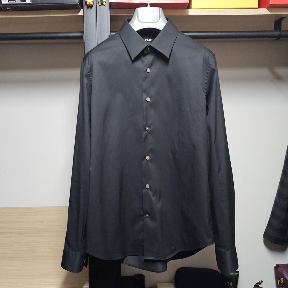 DKNY 솔리드 남성블랙 슬림셔츠 90
