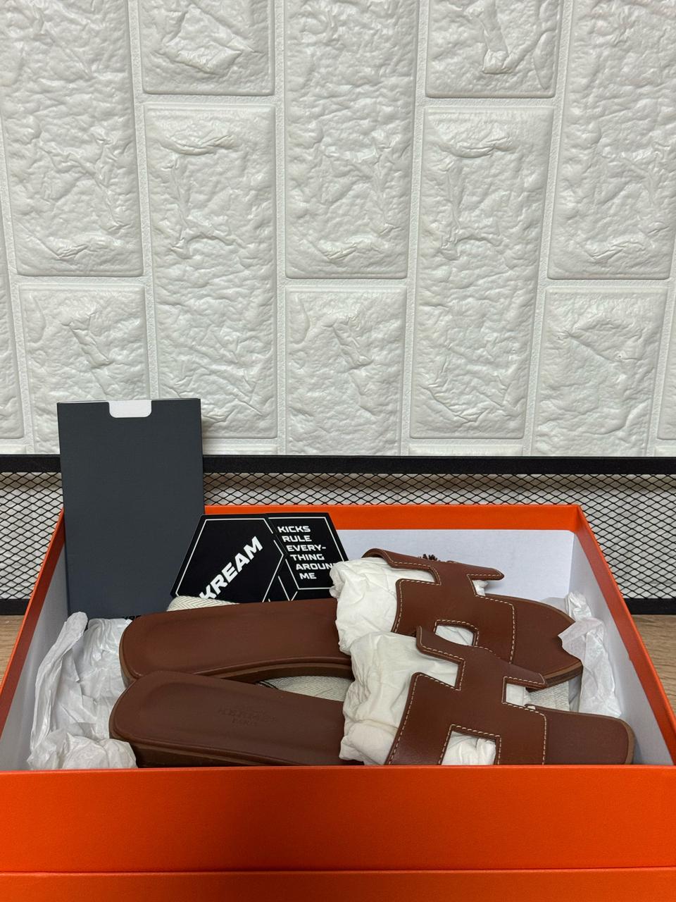 [36.5] 에르메스 오란 브라운 샌들